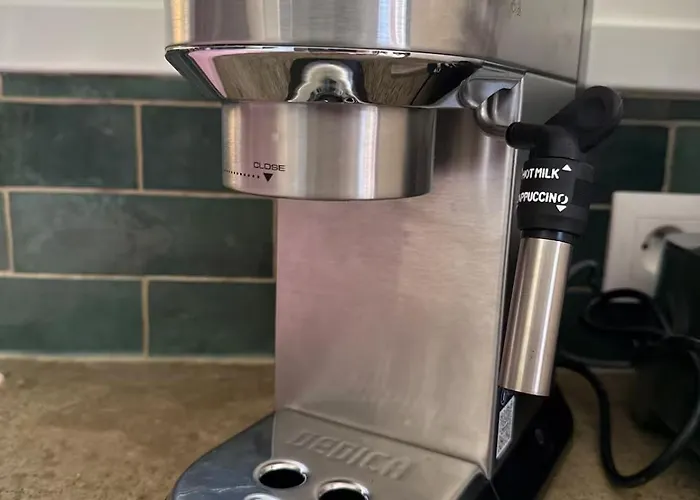 Sunset Embassy Surf House Сasa de vacaciones *