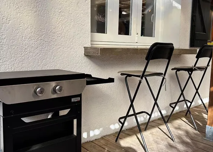 Sunset Embassy Surf House * Seignosse